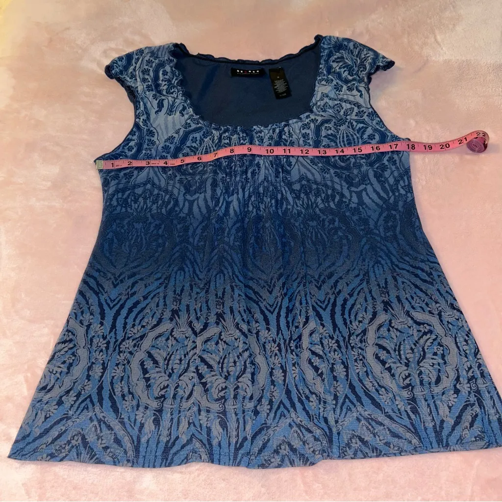 Axcess vintage Y2K blue ombré floral cap sleeve shirt size M ruffles Size M - Image 8