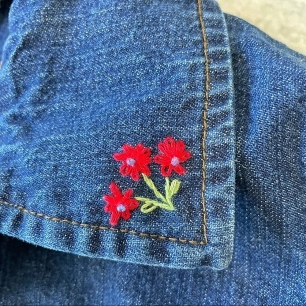 Vintage Denim Trucker Jean Jacket Floral Embroidery Cottagecore Large Flowers - Image 5