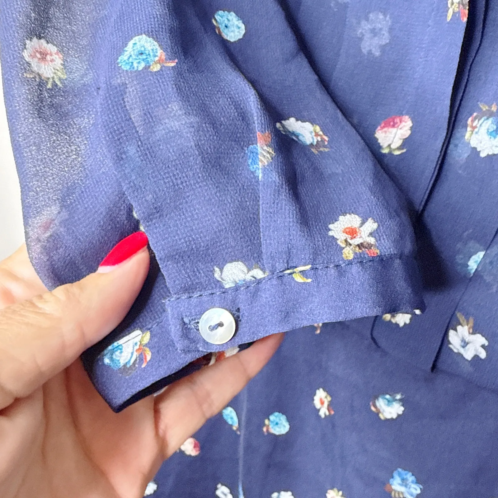 Zara Women's Navy Small Floral Print Chiffon & Satin Dress‎ Size Medium Feminine - Image 6