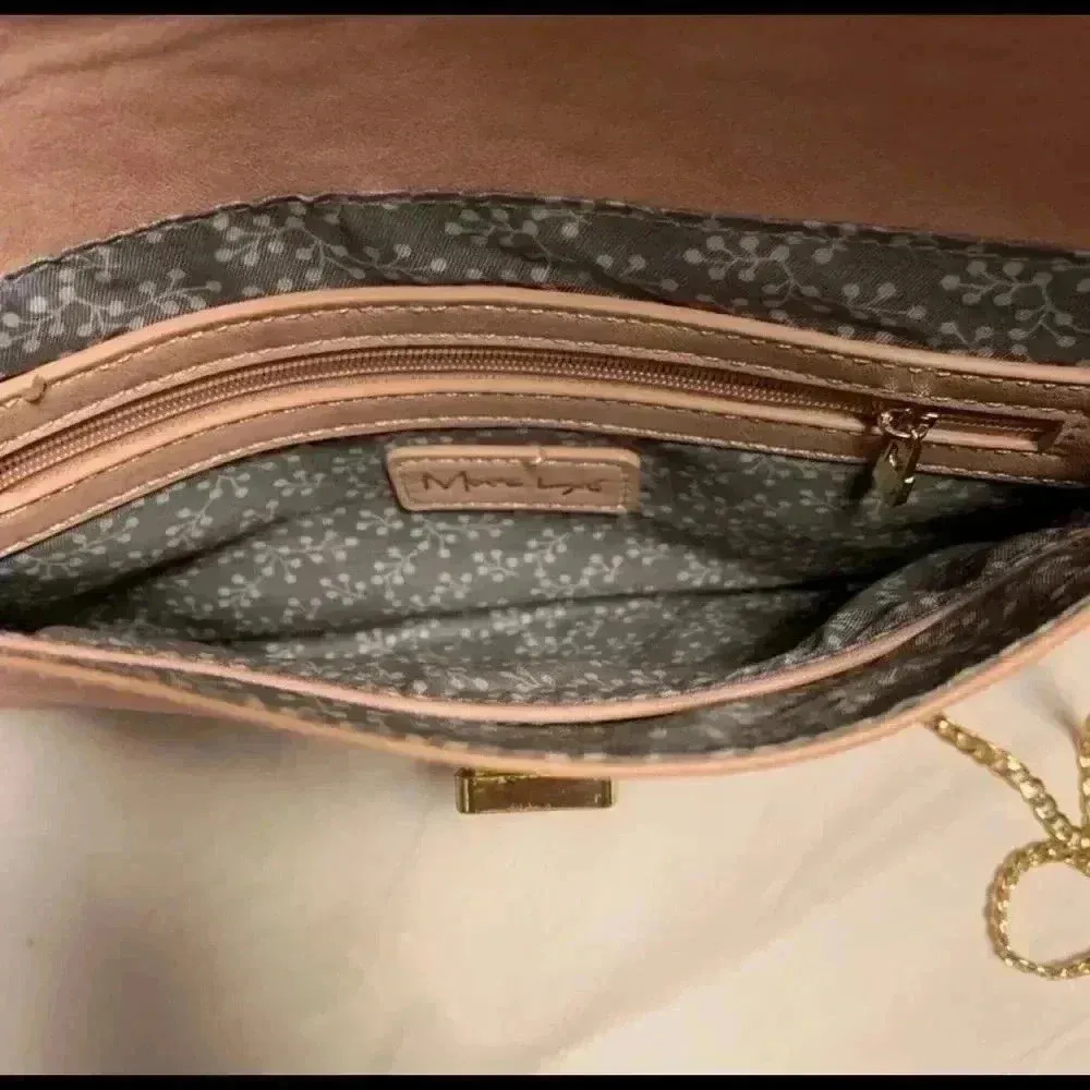 Moda Luxe Moda Luxe blush pink leather clutch bag with intricate cut-out… - Image 2