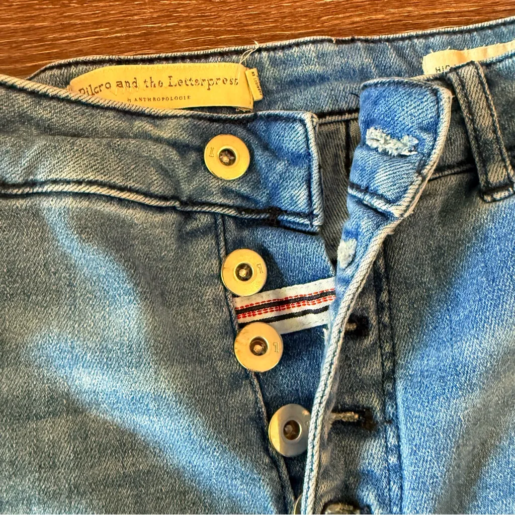 Pilcro‎ High Rise Skinny Bootcut Jeans Button Fly Raw Hem Slit Leg Anthropologie - Image 5