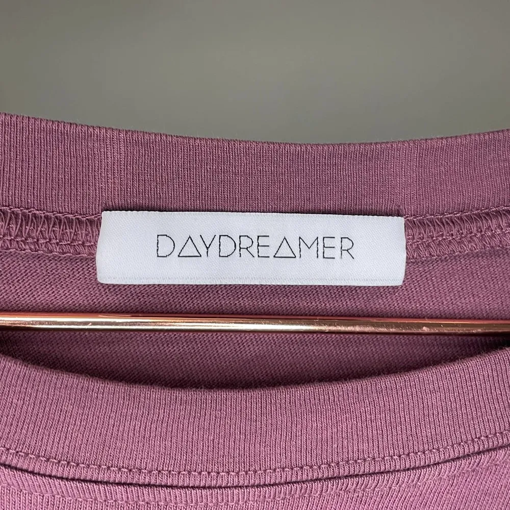 DAYDREAMER ARETHA FRANKLIN QUEEN OF SOUL LONG SLEEVE CROP MAROON Size LARGE - Image 8