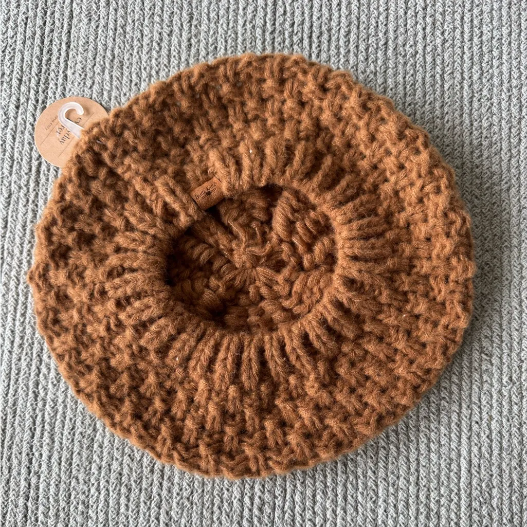 Britt’s Knits Camel Tan Chunky Knit Beret NWT - Image 5