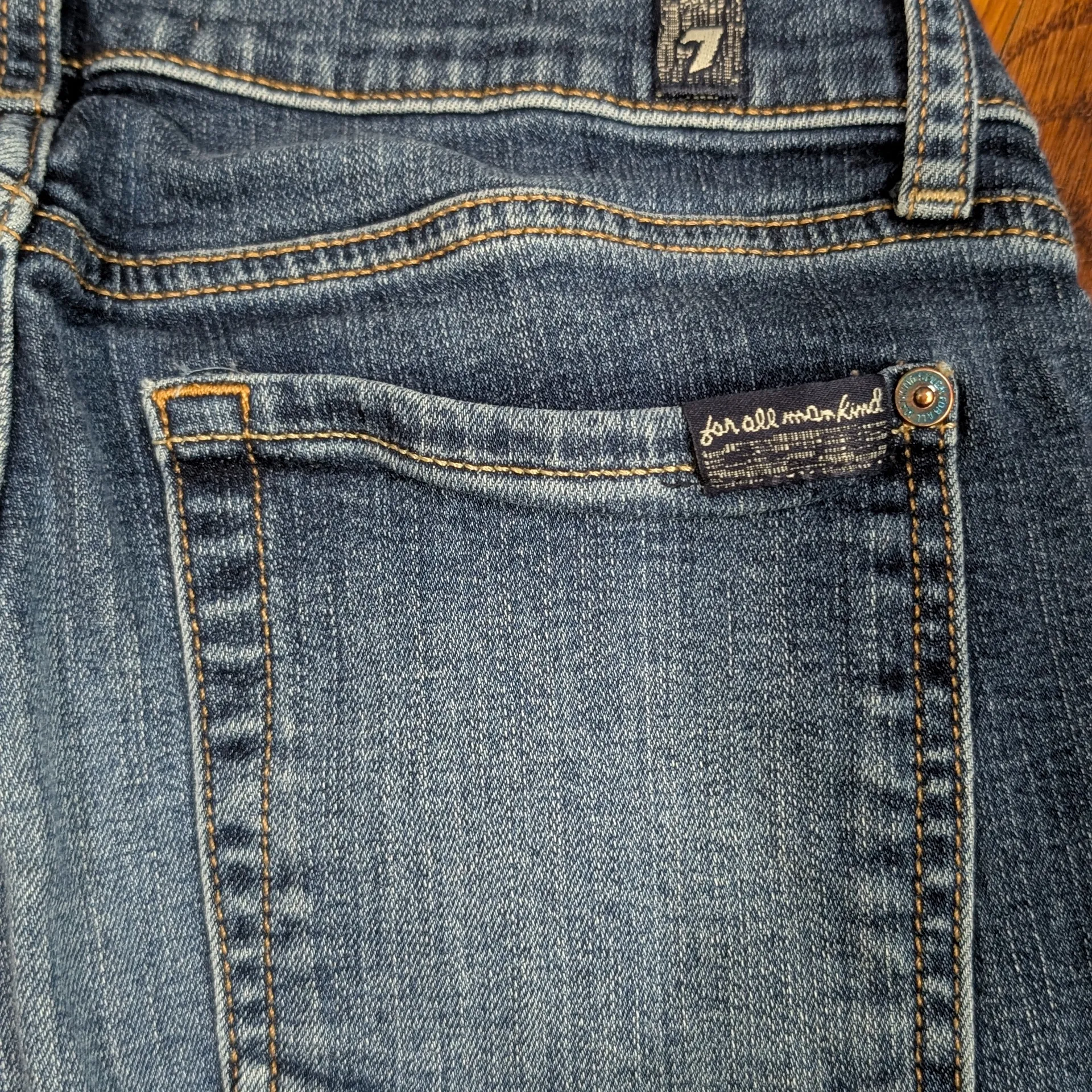 7 For All Mankind Medium Blue Cropped Jeans Raw Hem Size 28 - Image 6