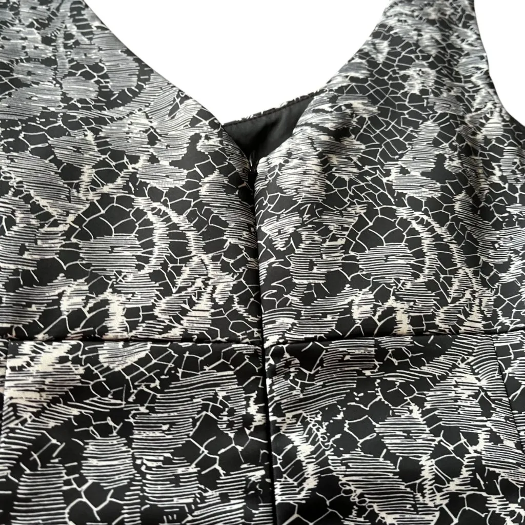 Trina Turk Quain Lace-Print‎ Sleeveless Sheath Dress Women's 6 Black White Party - Image 6