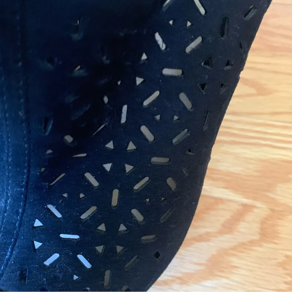 platform suede wedges Size 9.5 - Image 9