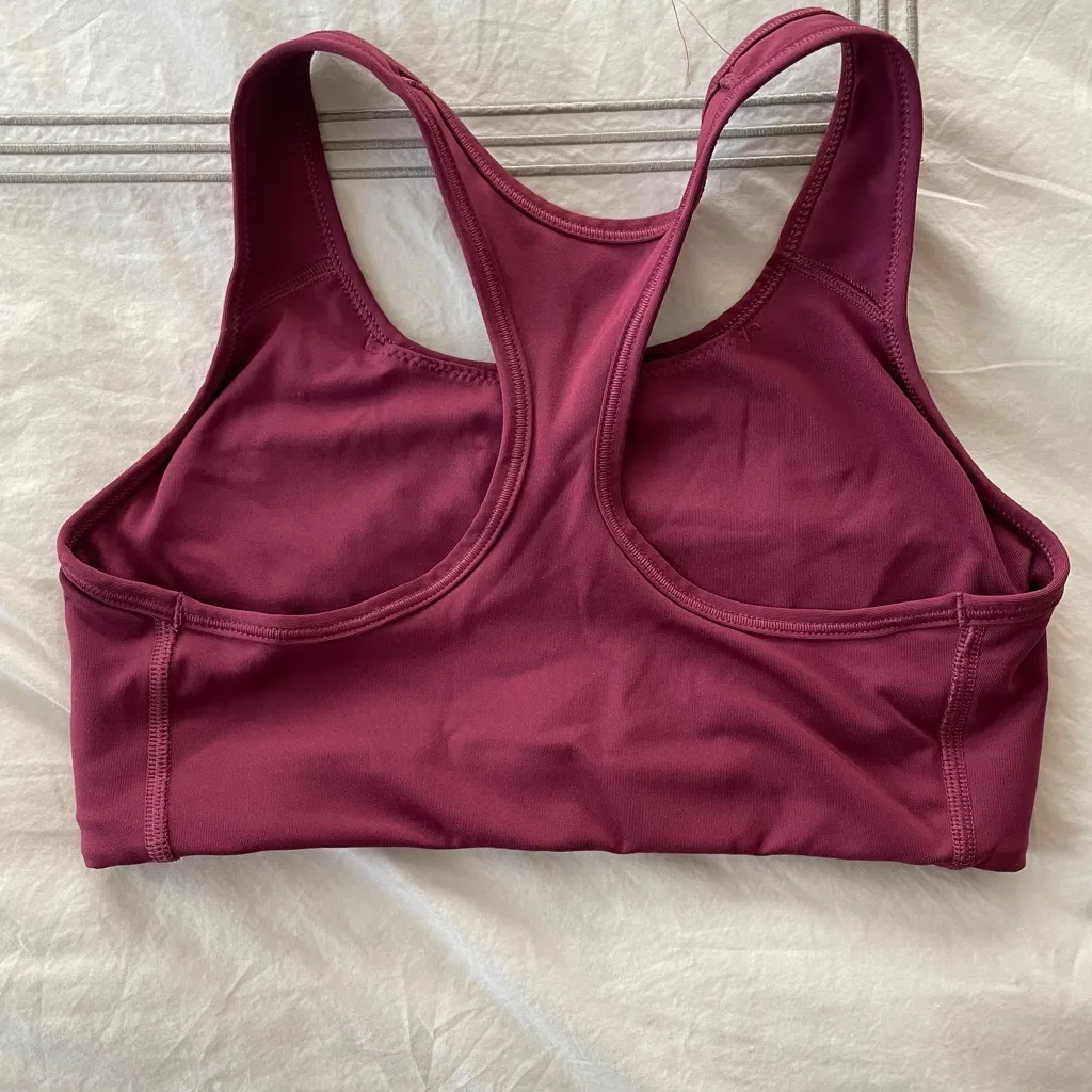 Nike Women's Maroon Sports Bra - Image 3
