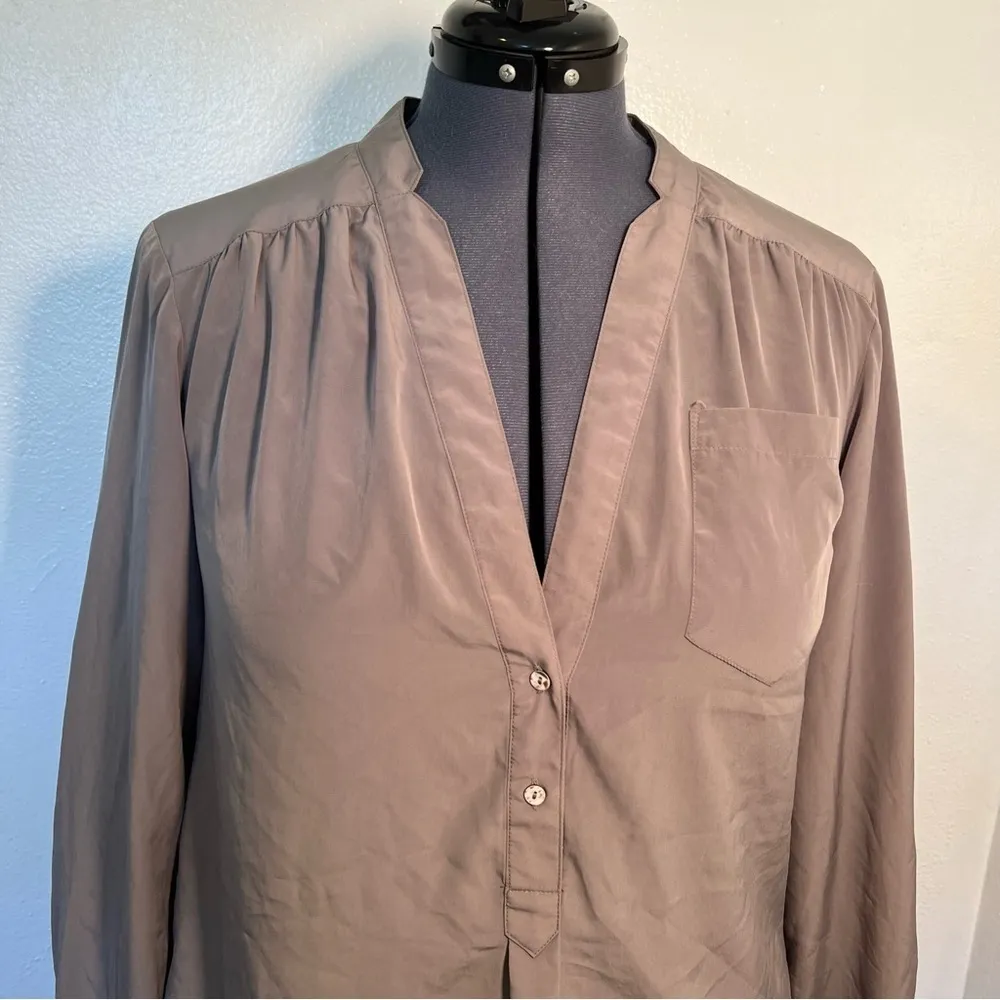 ZOA New York Popover Blouse Tan Gray - Image 2