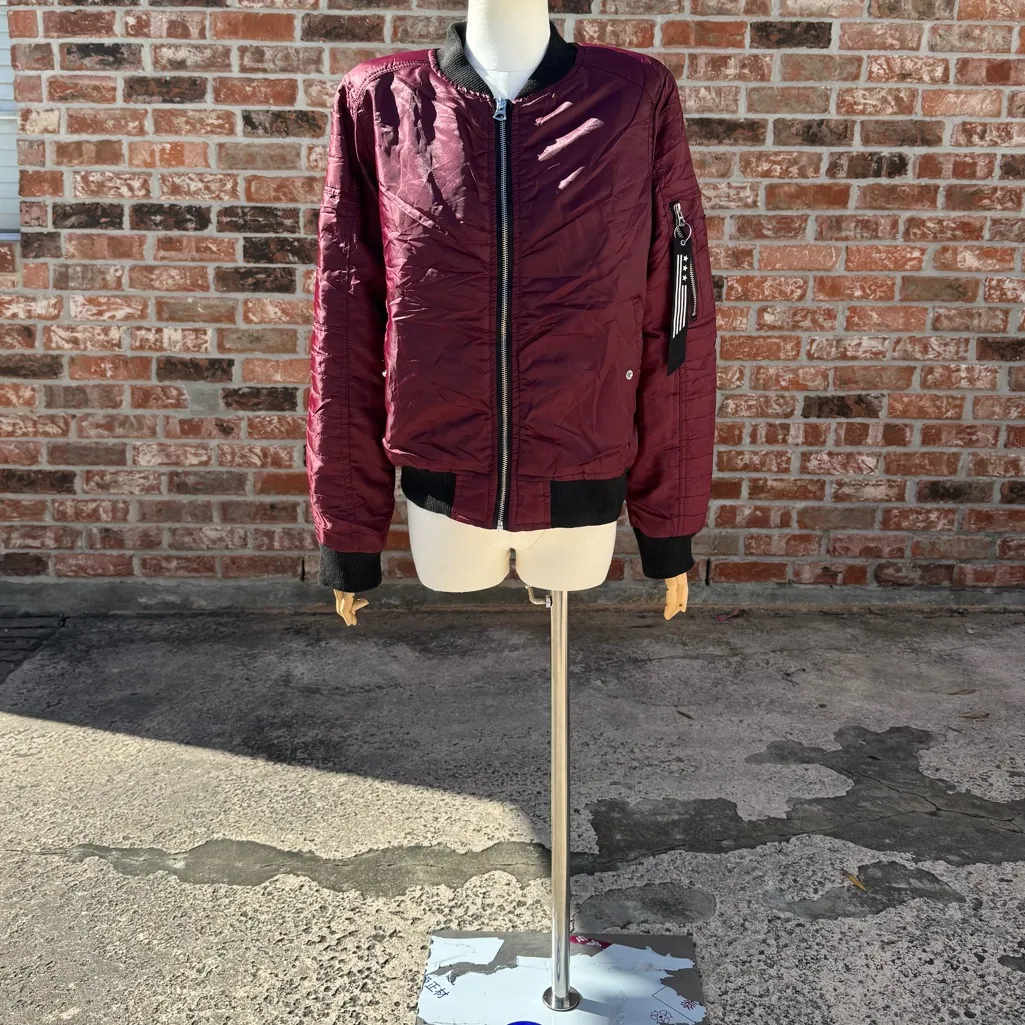 Y2K Southpole Juniors maroon varsity satin jacket / Jr XL / Excellent condition Purple Size undefined - Image 7