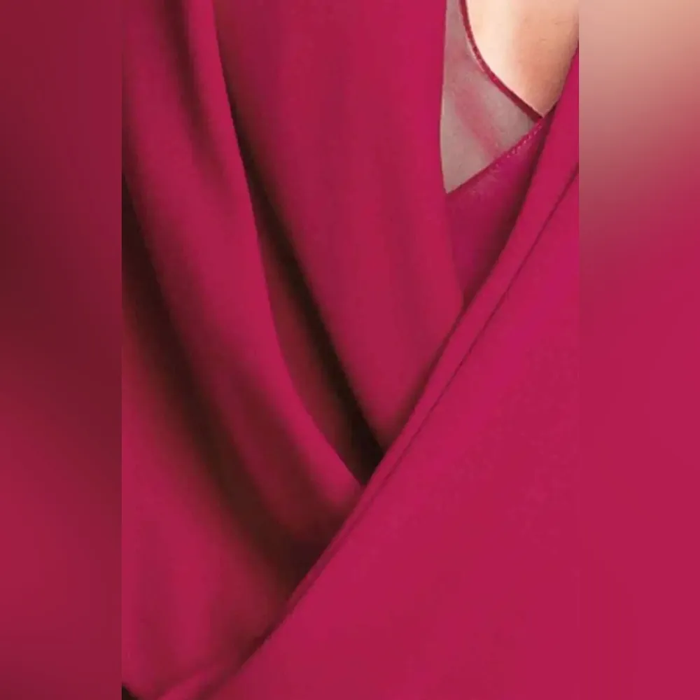 Diane von Furstenburg New Issie Two Sleeveless top. Size 0 - Image 6