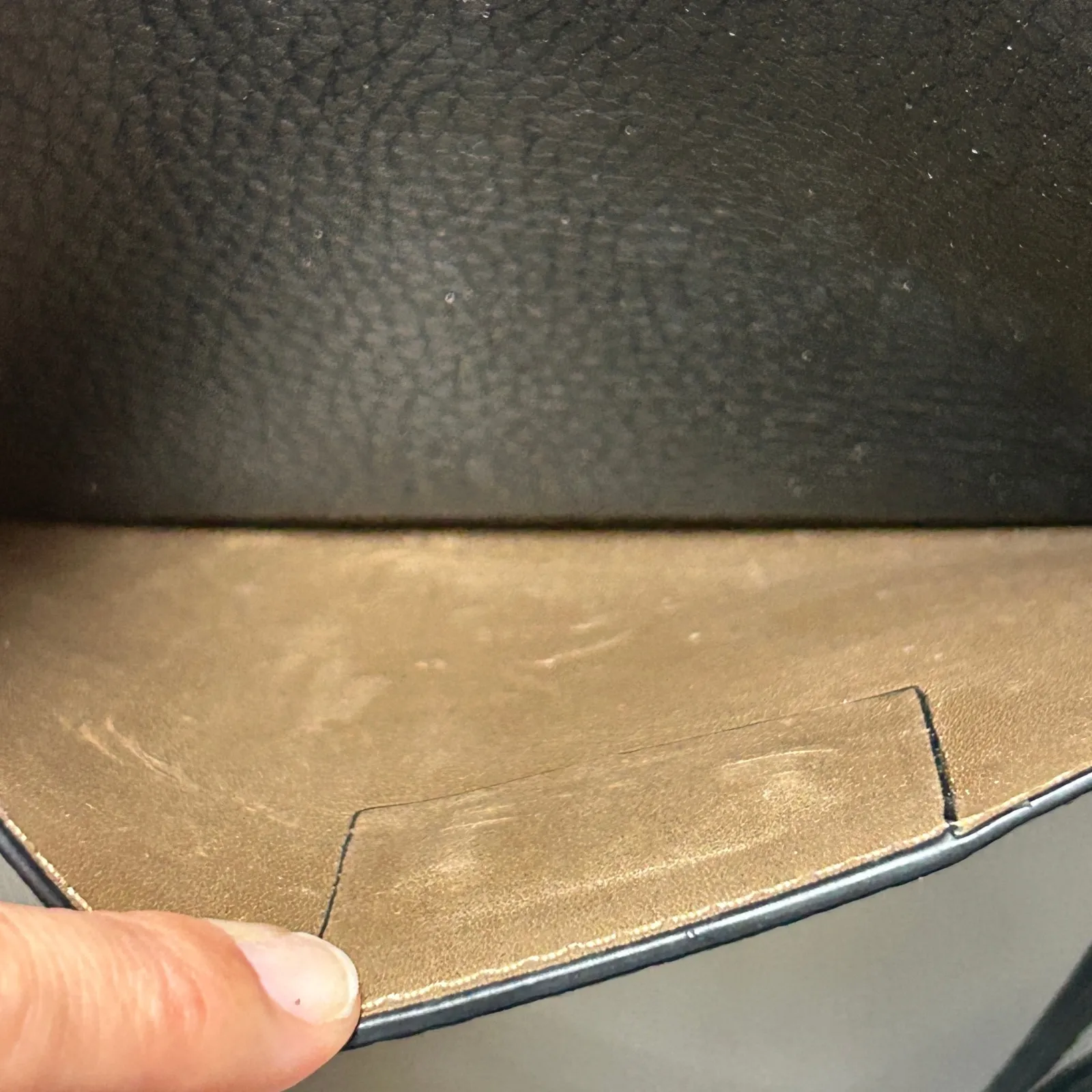 Lauren‎ Ralph Lauren Black Faux Leather Crossbody Bag Small Gold Hardware - Image 11