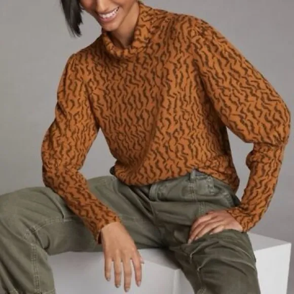 Anthropologie Animal Print Puff Sleeve Turtleneck Top Size M, Orange and Black - Image 15