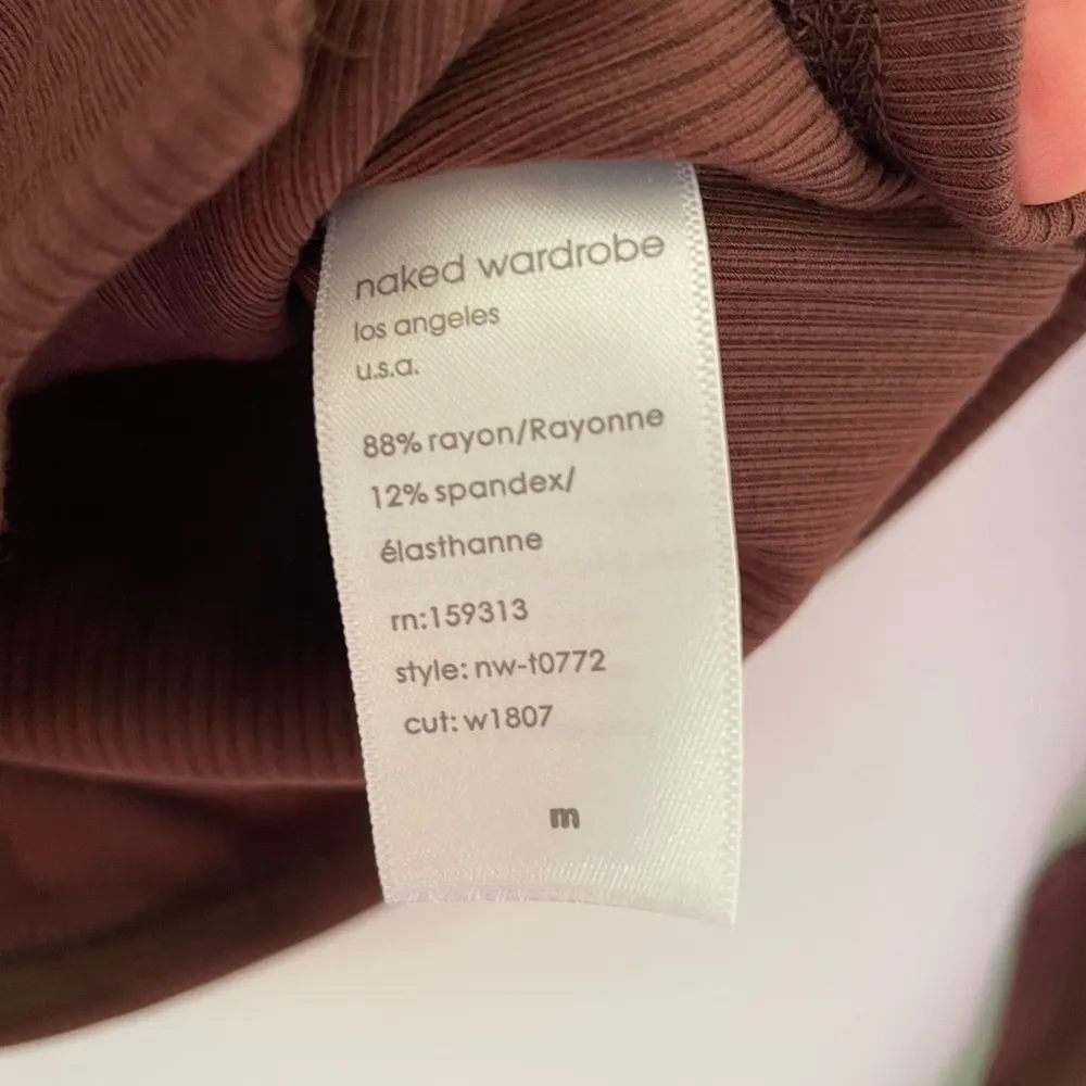 Naked wardrobe chocolate brown long sleeve cropped top medium new with out tags - Image 5