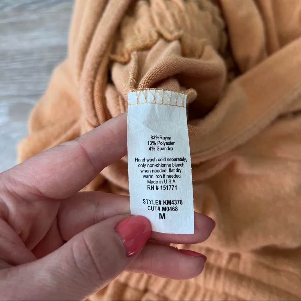 Le LIS‎ Ultra soft romper drawstring Front twist back pockets - Image 5