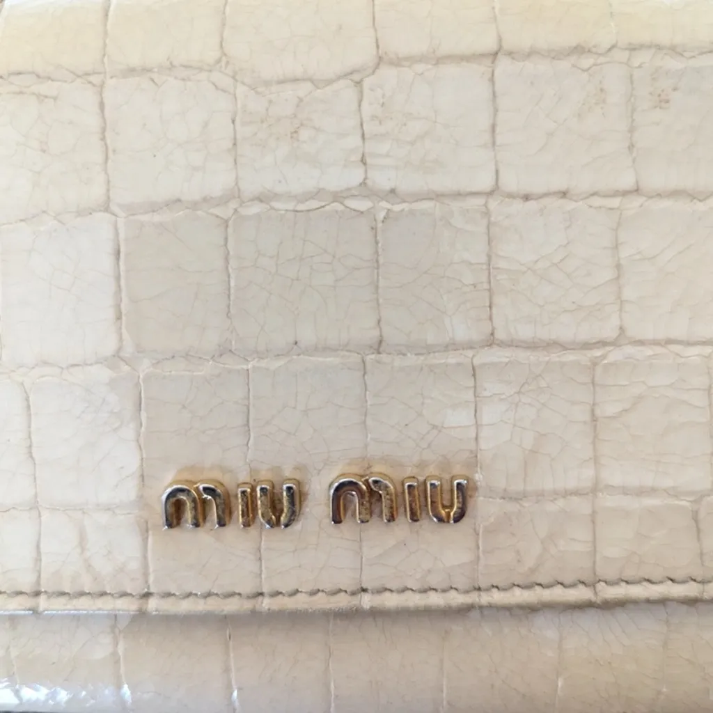 Miu Miu Cream Crocodile-Embossed Women's Wallet - Image 9