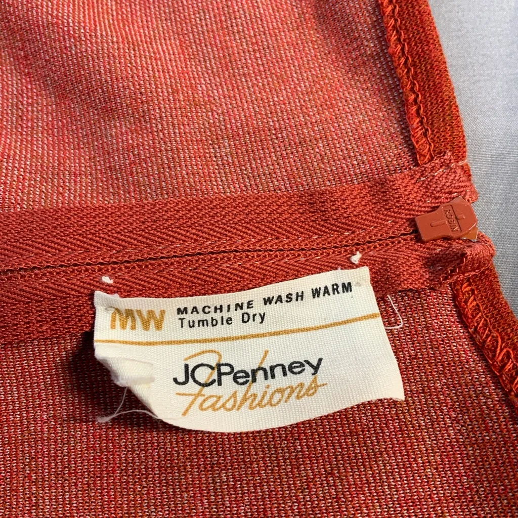 Vintage JCPenney Women's burnt Orange camisole/Tank Top size Medium. MCM Red - Image 5