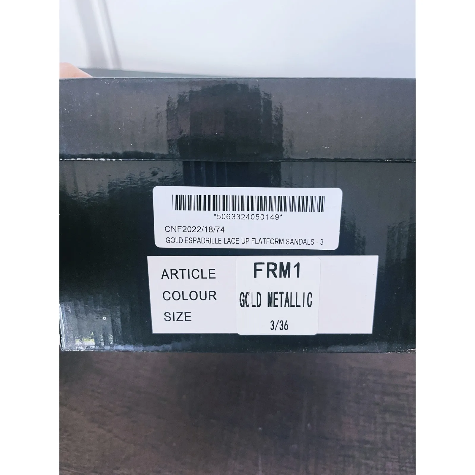 NIB Pretty Little Thing Sandals Espadrille Lace Up Platform Gold 5 Party Event - Image 4