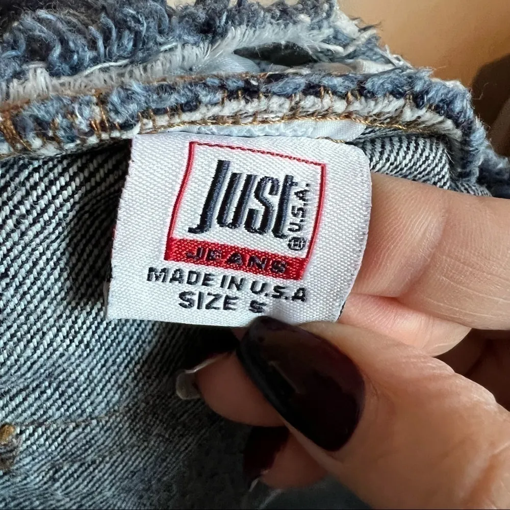 Just USA Y2K No Waist Raw Hem Denim Shorts - Image 8