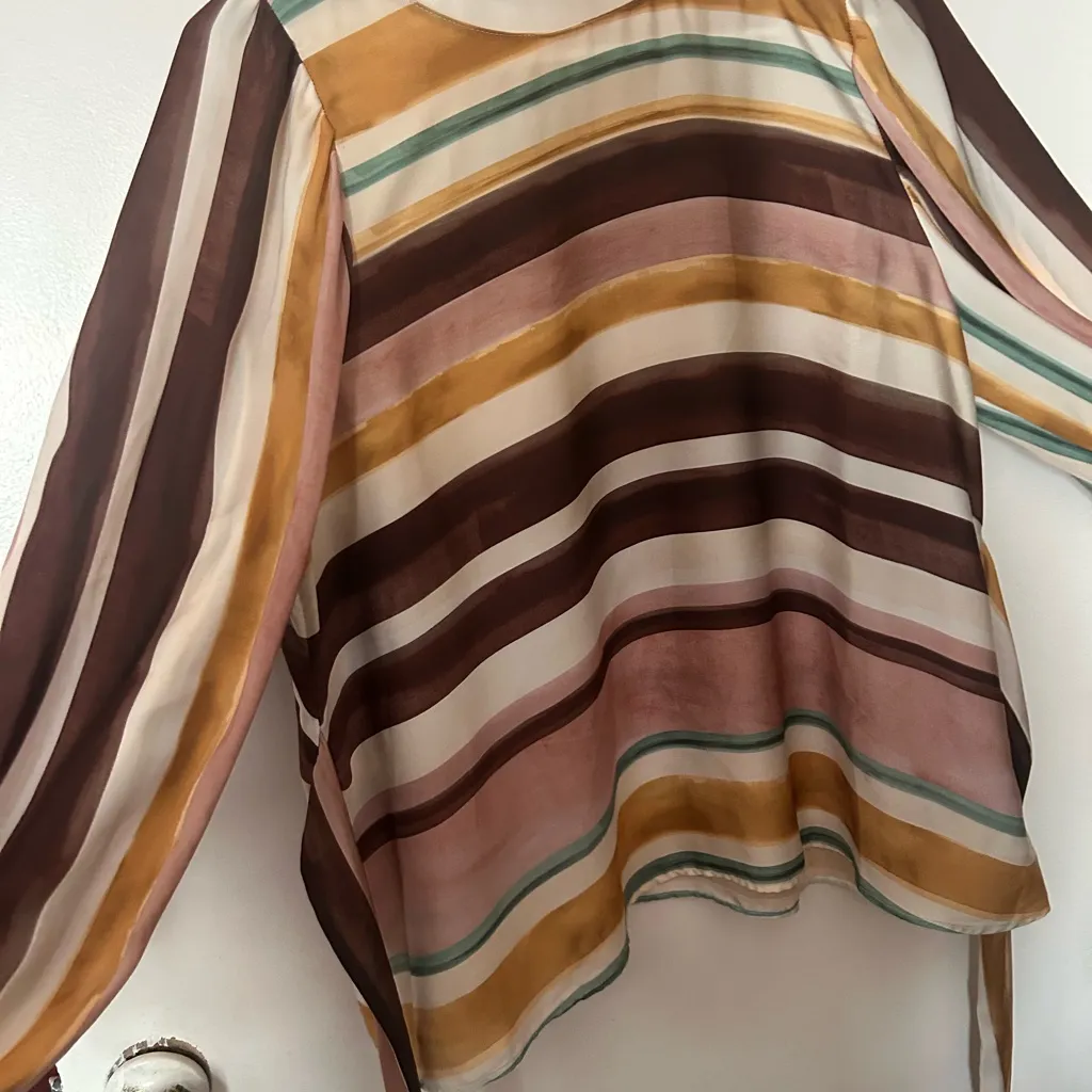 Zara Brown and Blue Boxy Blouse with Peter Pan Collar - Image 3