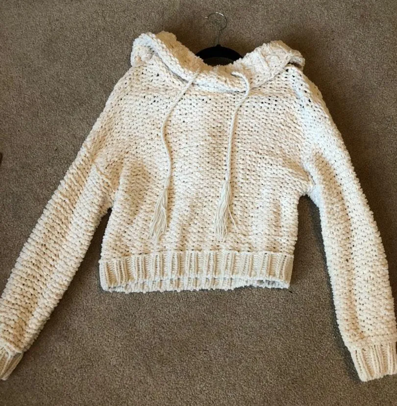 Free People Sweater - Image 4