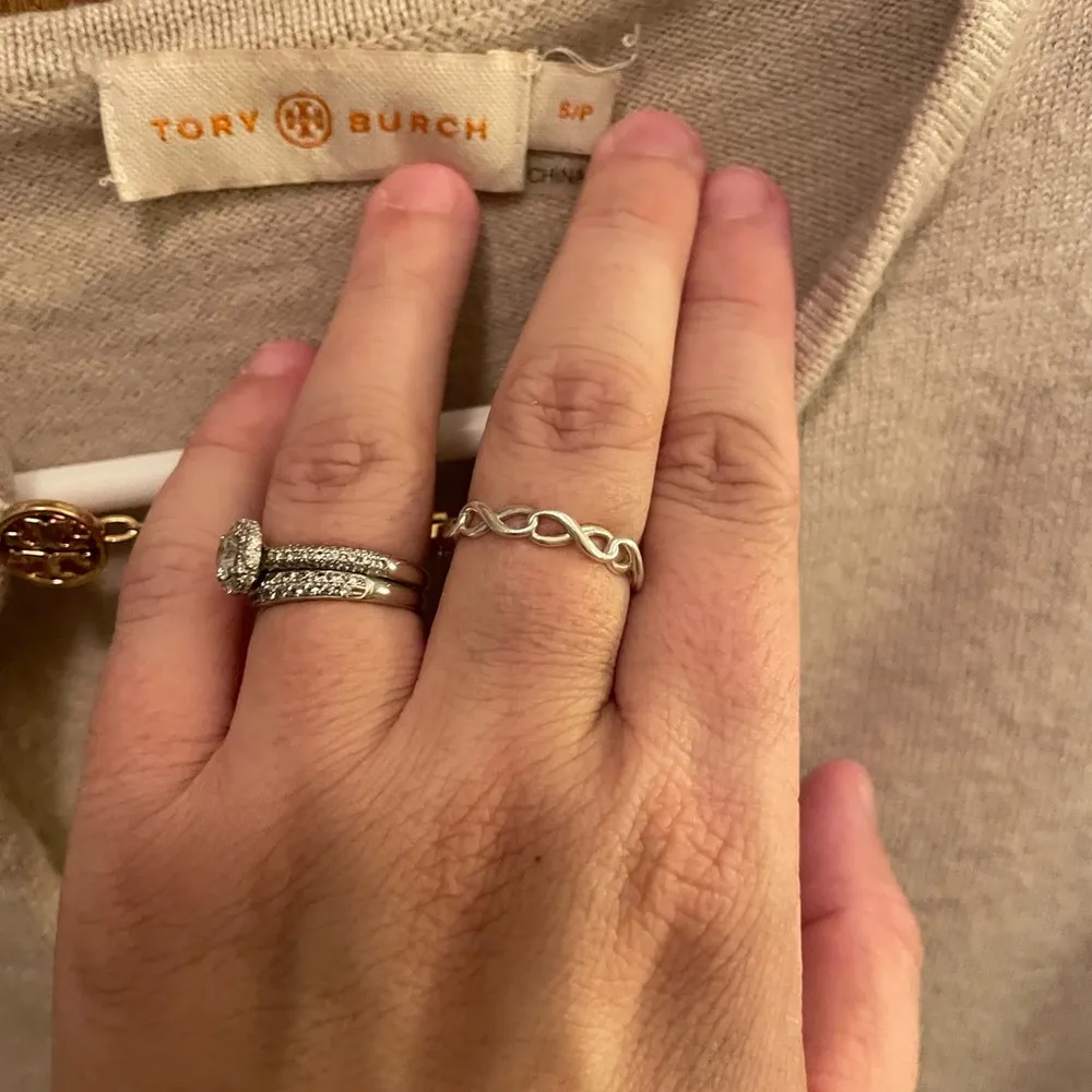 Tory Burch Hillary Sweater Cream Small - Image 4