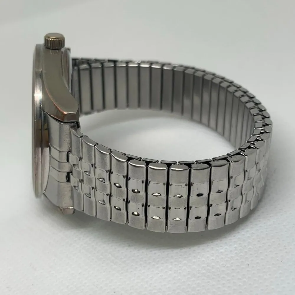 FMD men quartz analog silver tone wrist watch classic 42mm case running - Image 4