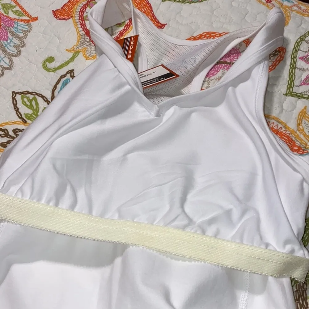 CMX Sport small women’s white Alicia Racer Back Bra Cami with wicking management - Image 10