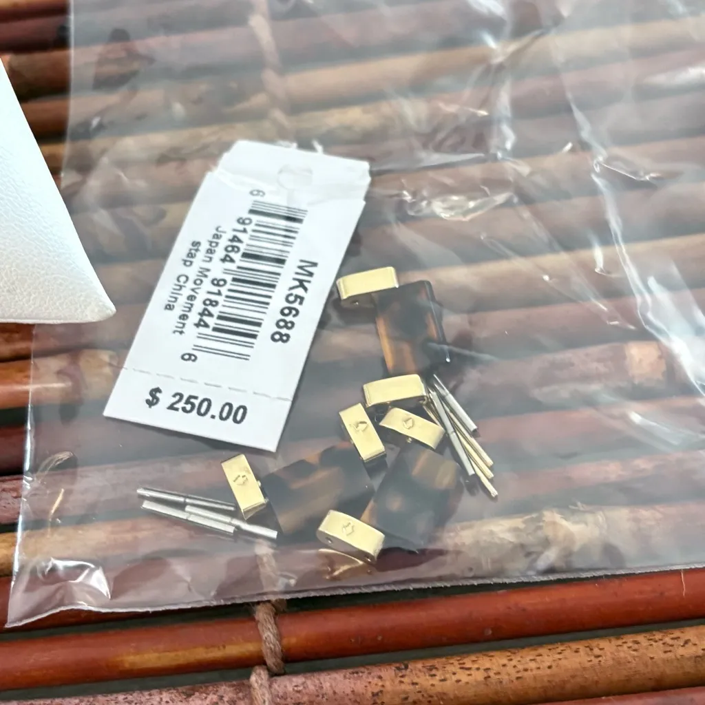 Michael Kors Gold and Brown Tortoise Shell Look  Watch - Image 5