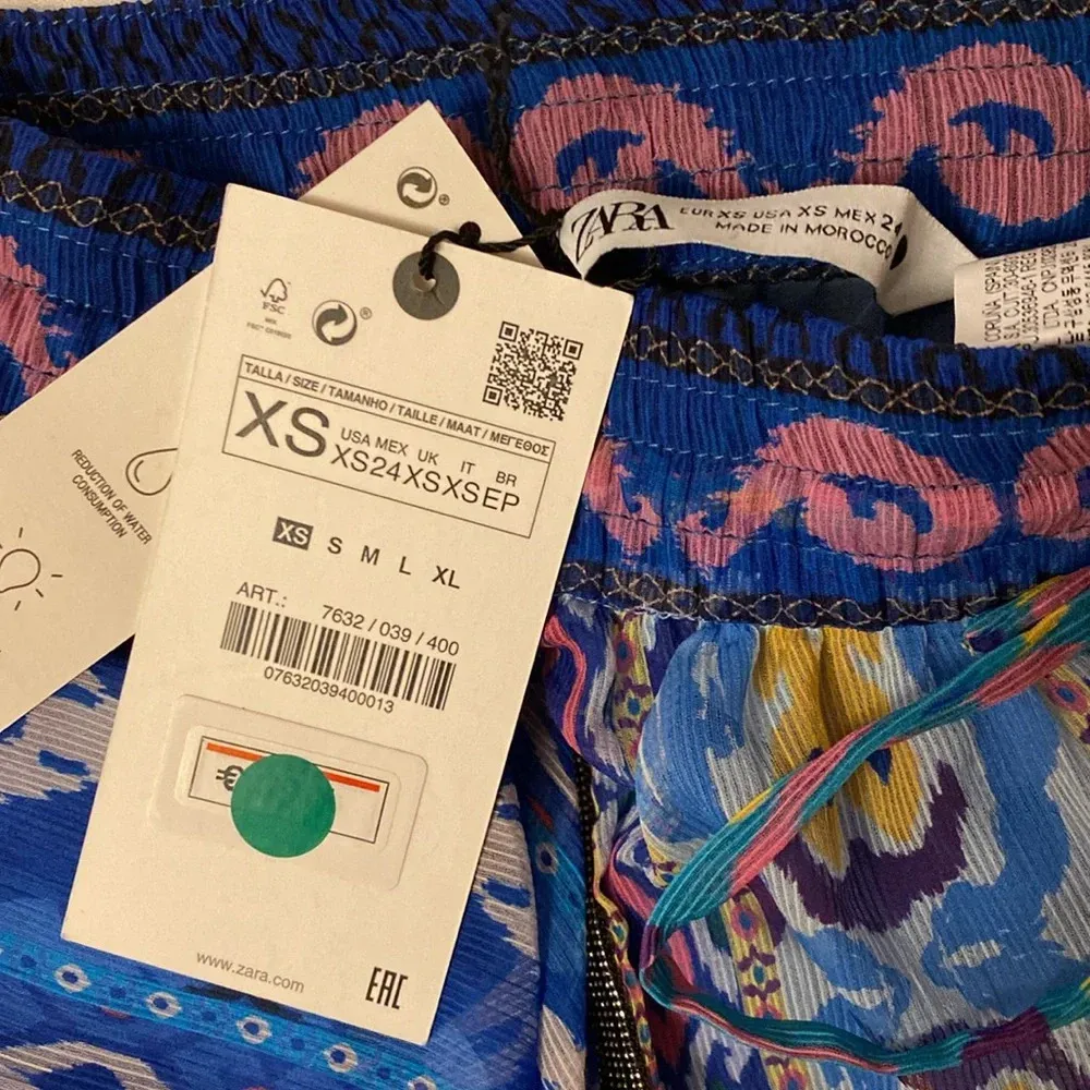 Zara Printed Asymmetric Short Skirt - Image 8