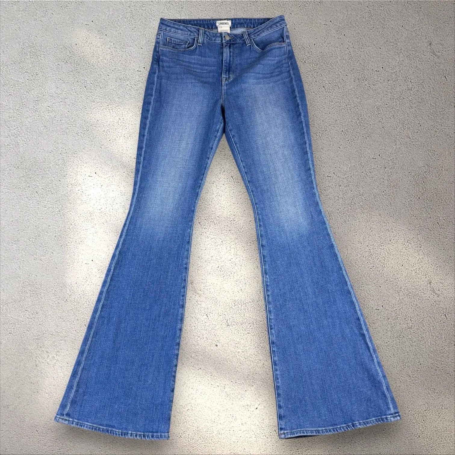 L'AGENCE High Rise Flare Bell Denim Jeans in‎ Sydney Sz 31 Tall - Image 4