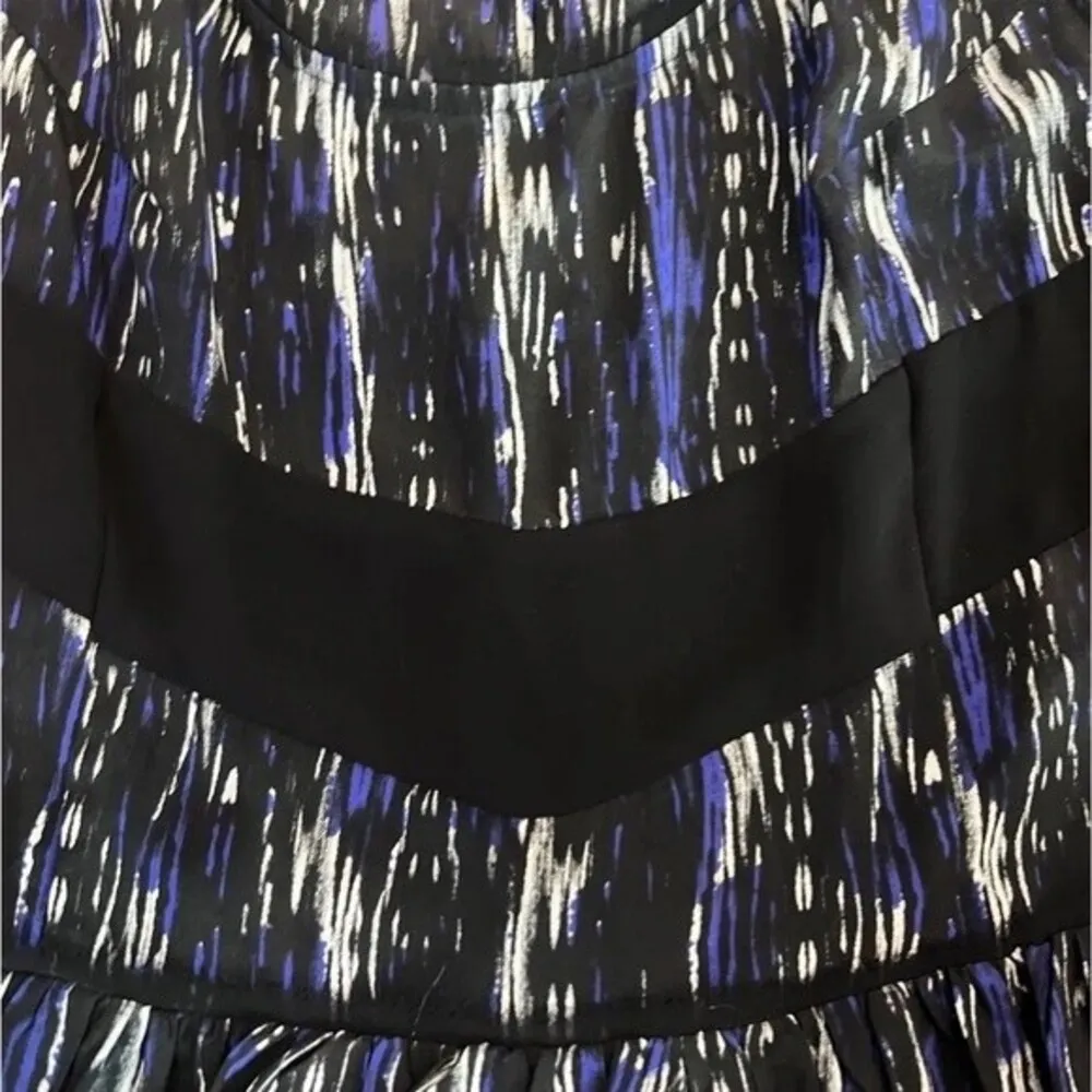 Urban Outfitters silence+noise 100% silk black motif open back dress size 0 NWT - Image 7