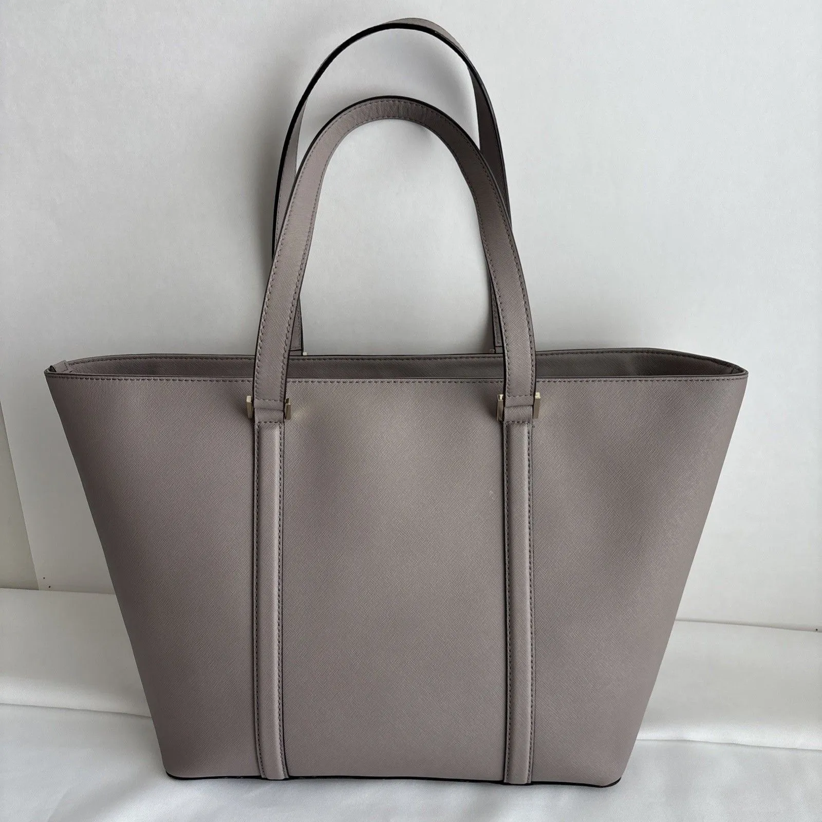 Kate Spade New York Briar Newbury Lane Saffiano Leather X-Large Tote Bag - Image 3