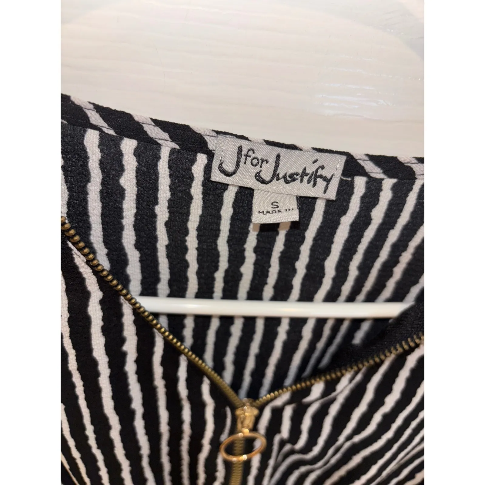 J for Justify Black White Striped Romper Gold Zipper Accent Roll Tab Sleeve S - Image 3