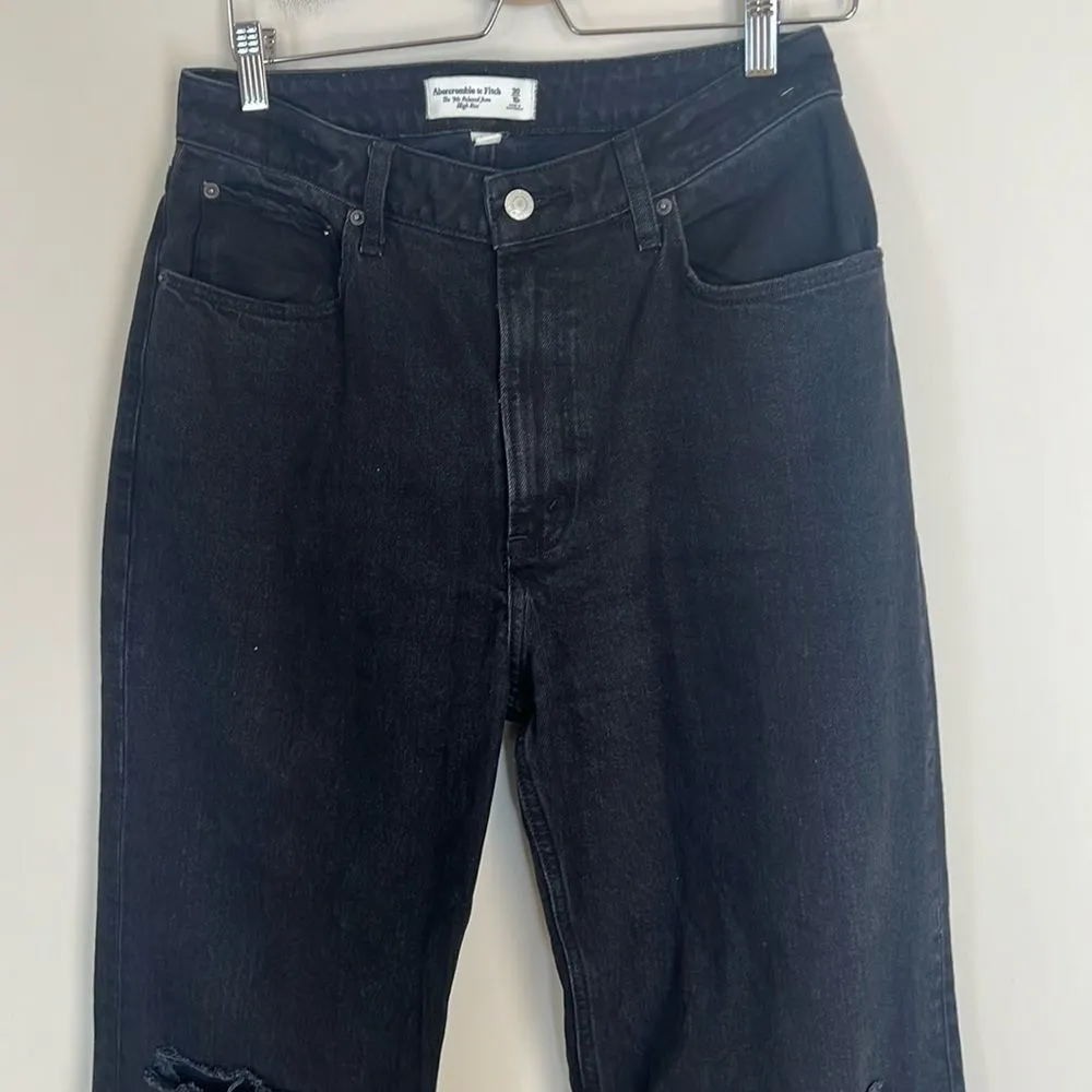 Abercrombie & Fitch 90s Relaxed Curve Love Distressed Black Baggy Jeans 30 short - Image 3