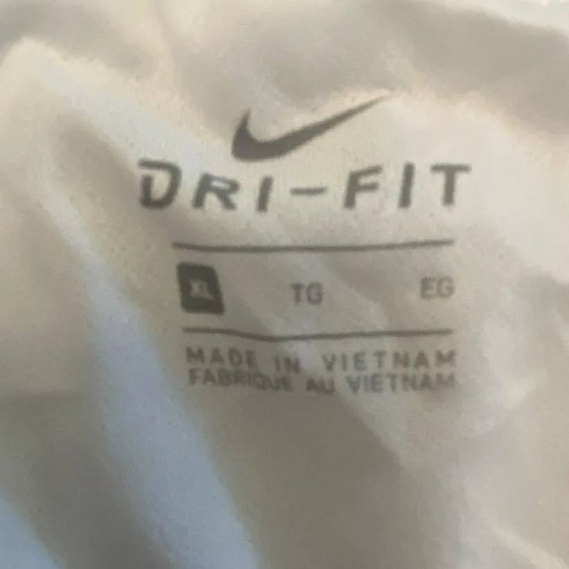 Nike Dri-FIT White Running Shorts Built-In Liner Women’s XL Training Gym Workout - Image 3