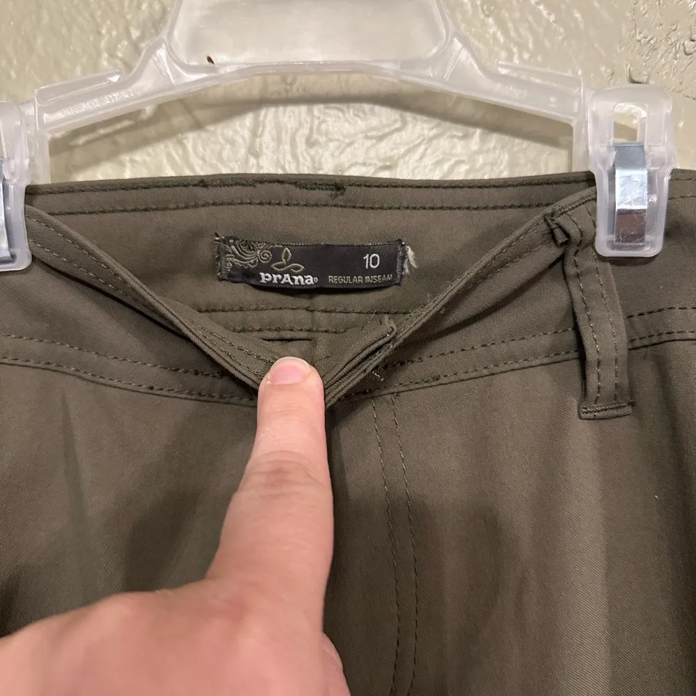 Prana Halle Pant in Olive green - Image 2