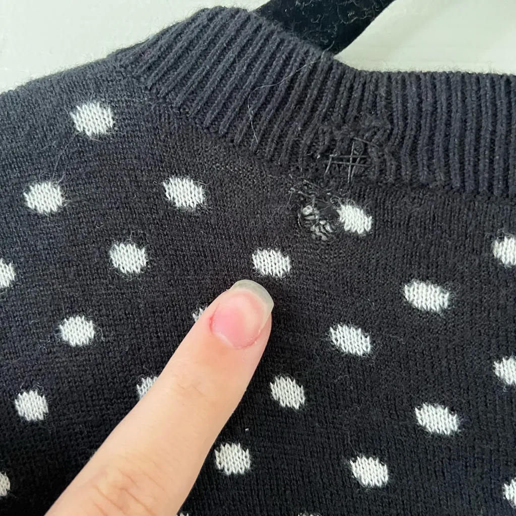 Ralph Lauren Black and White Polka Dot Cardigan - Image 4