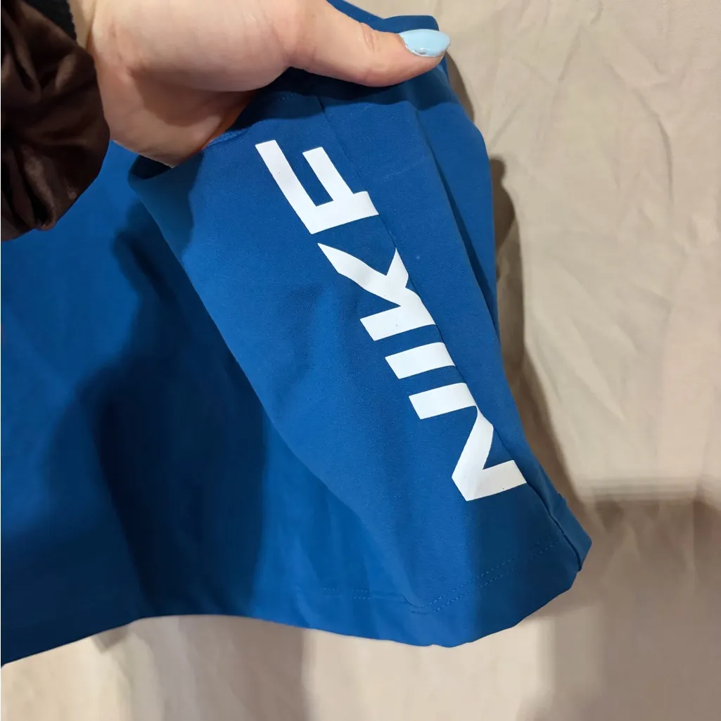 Nike tank top - Image 3