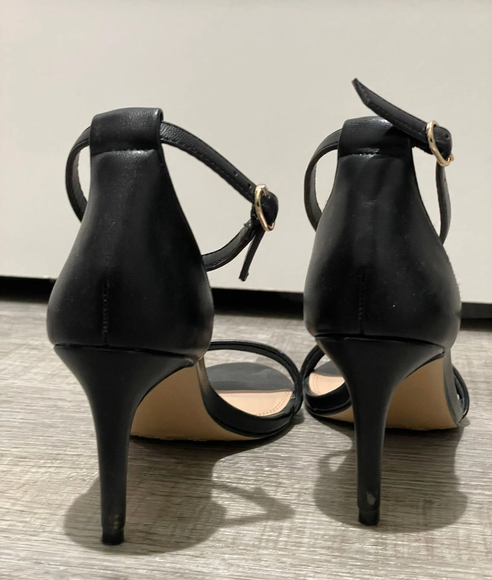 Kelly & Katie Kirstie Black Heels - Image 8