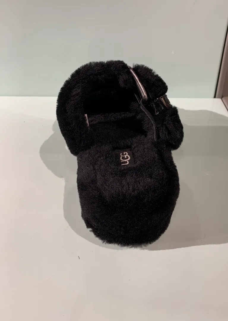 UGG Fuzz Yeah Slippers - Image 9