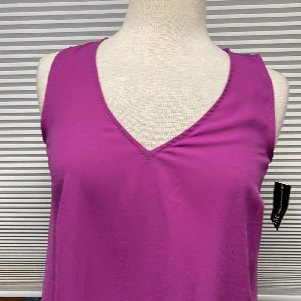 INC International Concepts NWT Purple Handkercheif Hem Sleeveless V Neck Top - Image 4
