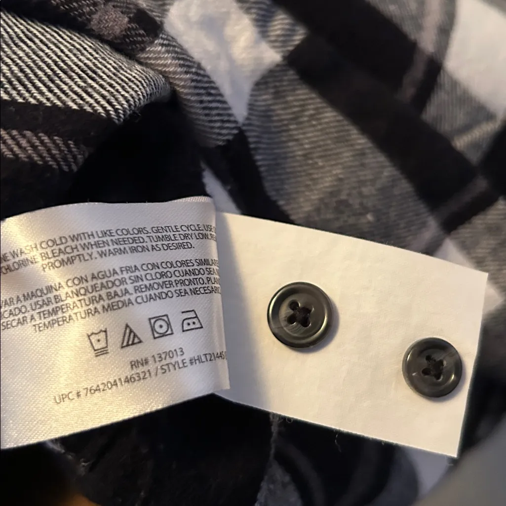 Woolrich flannel button down black white sz L - Image 5