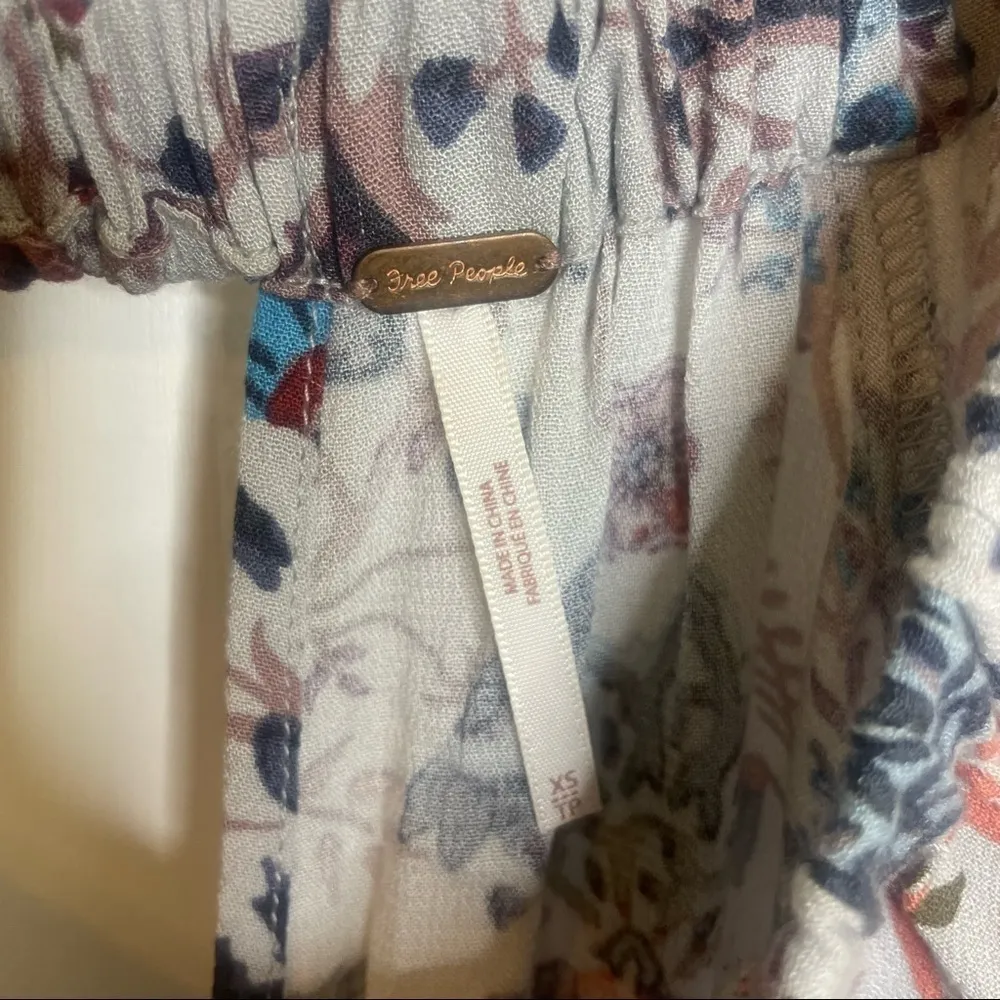 Free People Pretty & Free Grey Floral Long Sleeve Romper -249 - Image 10