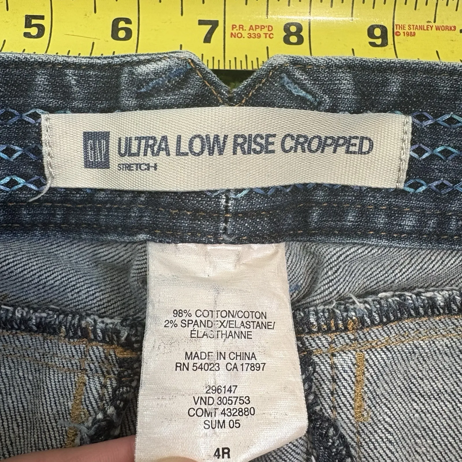 Vintage Y2K GAP Women's 4R  Low Rise Cropped Stretch Denim Jeans‎ Pockets Capri - Image 5