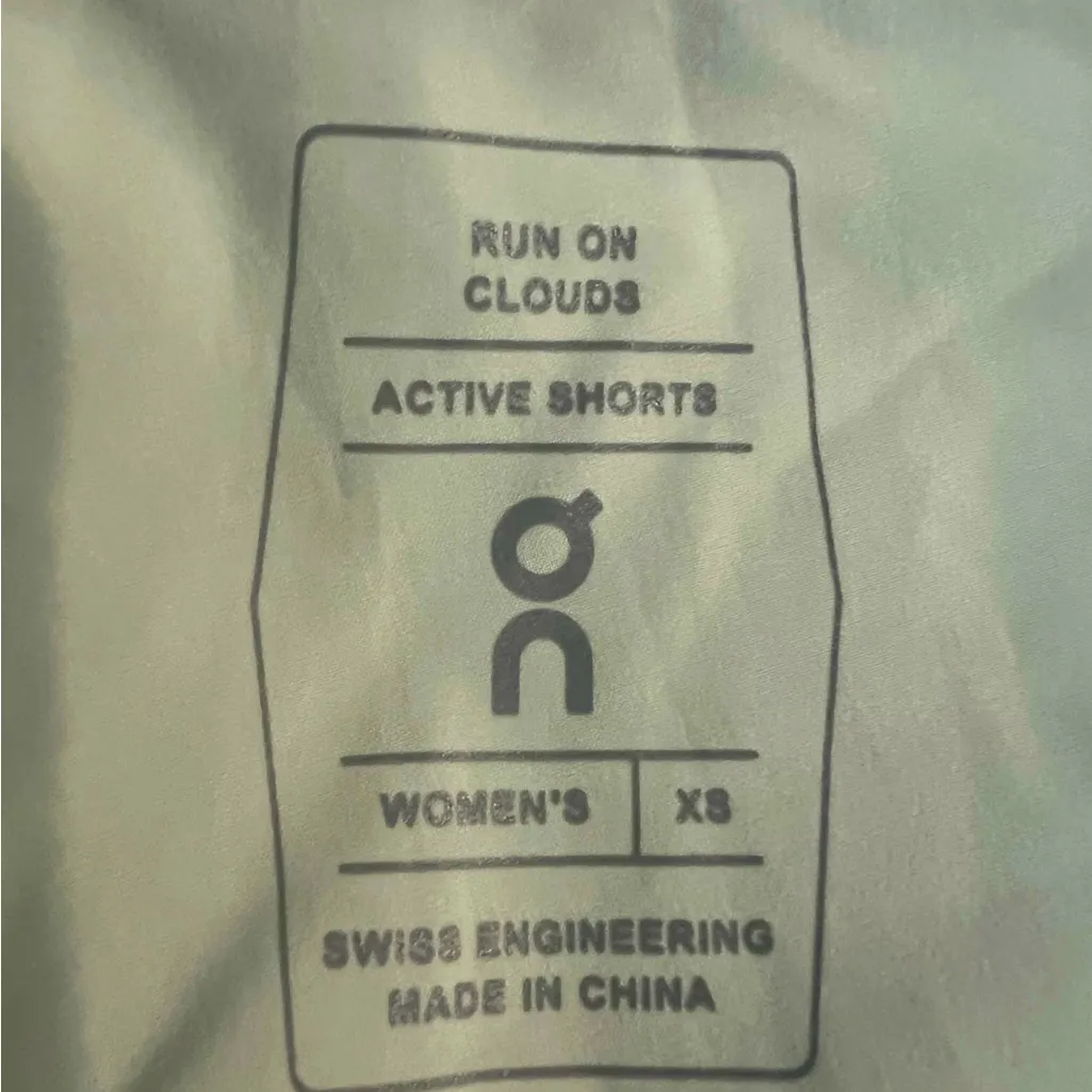 Women’s On Cloud On Running Shorts Running Active XS Green Black EUC - Image 5