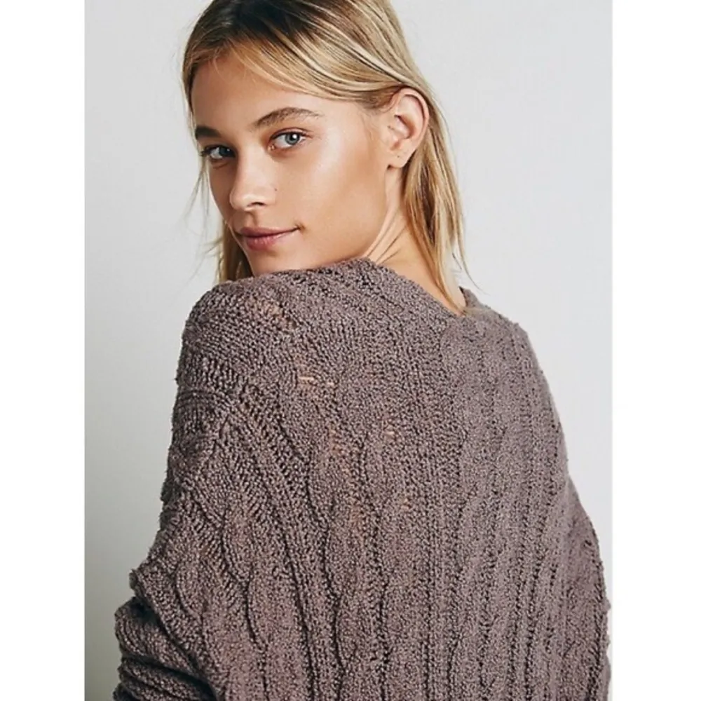 Free People • Easy Cable V Neck Sweater taupe Mushroom oversized tunic cotton - Image 14