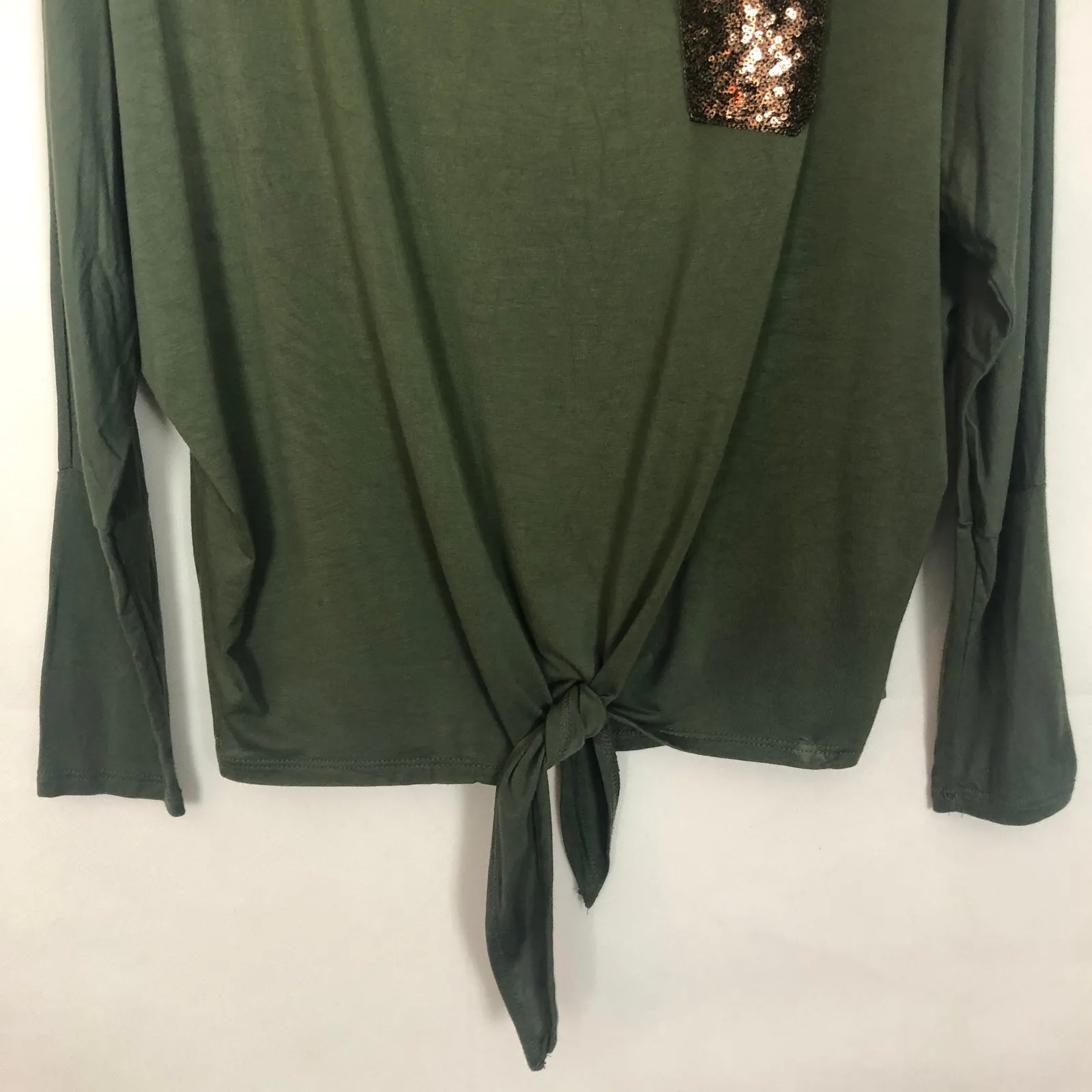 7th Ray Tie Front Long Sleeve Green Top Size M Oversized - Image 5