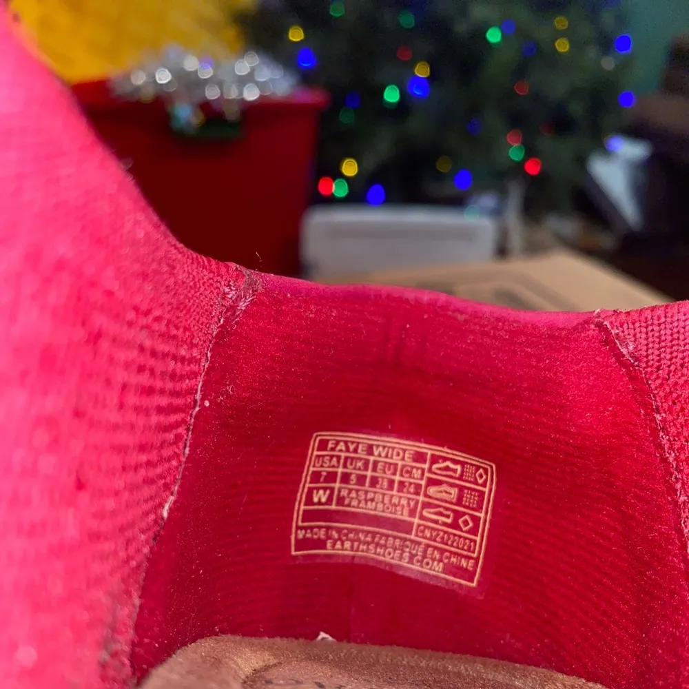 Earth Origins Openwork Knit Slip-Ons Faye 7Wide Red Raspberry Vegan Friendly EUC - Image 7