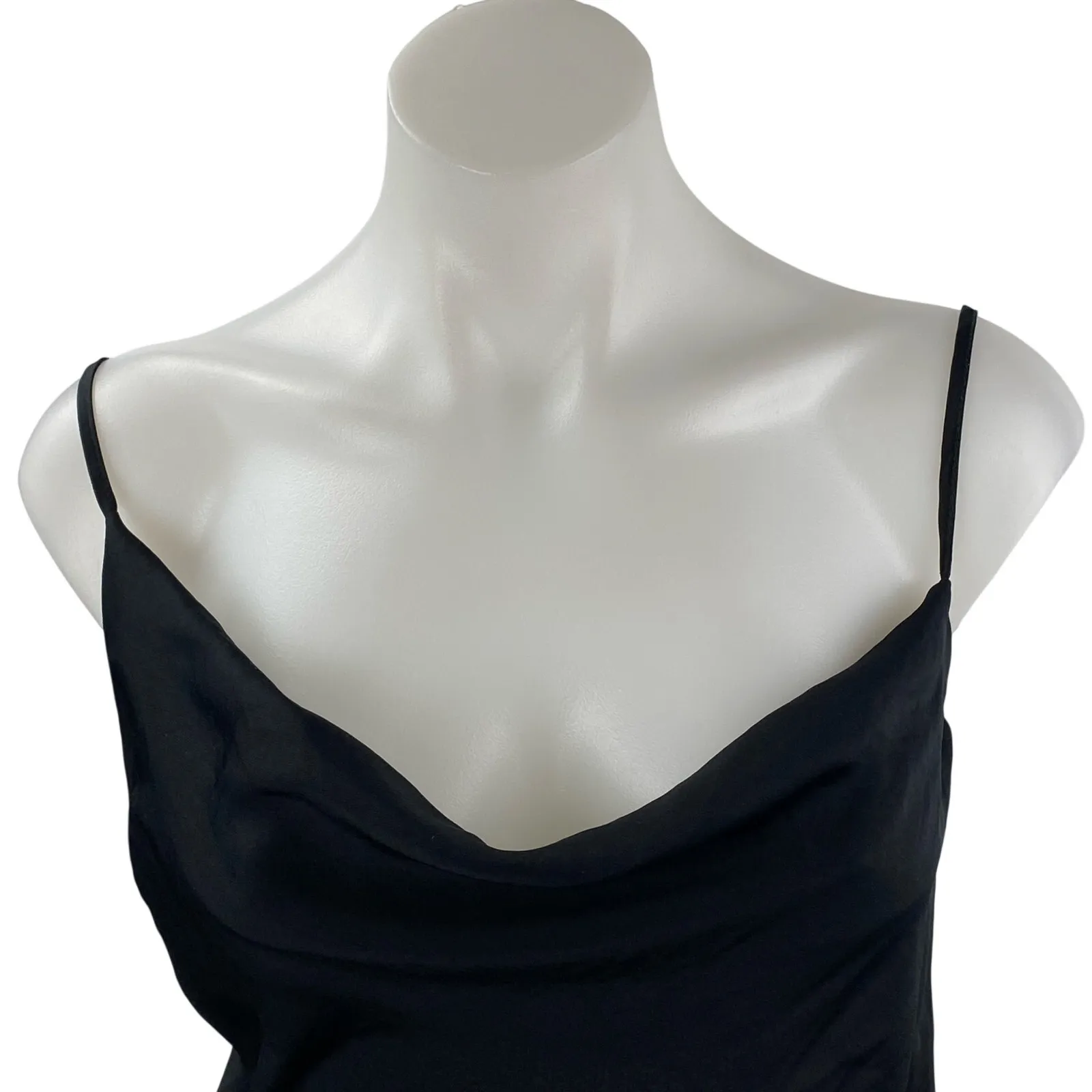 Urban Outfitters Women's Black Sleeveless Cowl Neck Cami Camisole Tank Top Sz M - Image 2