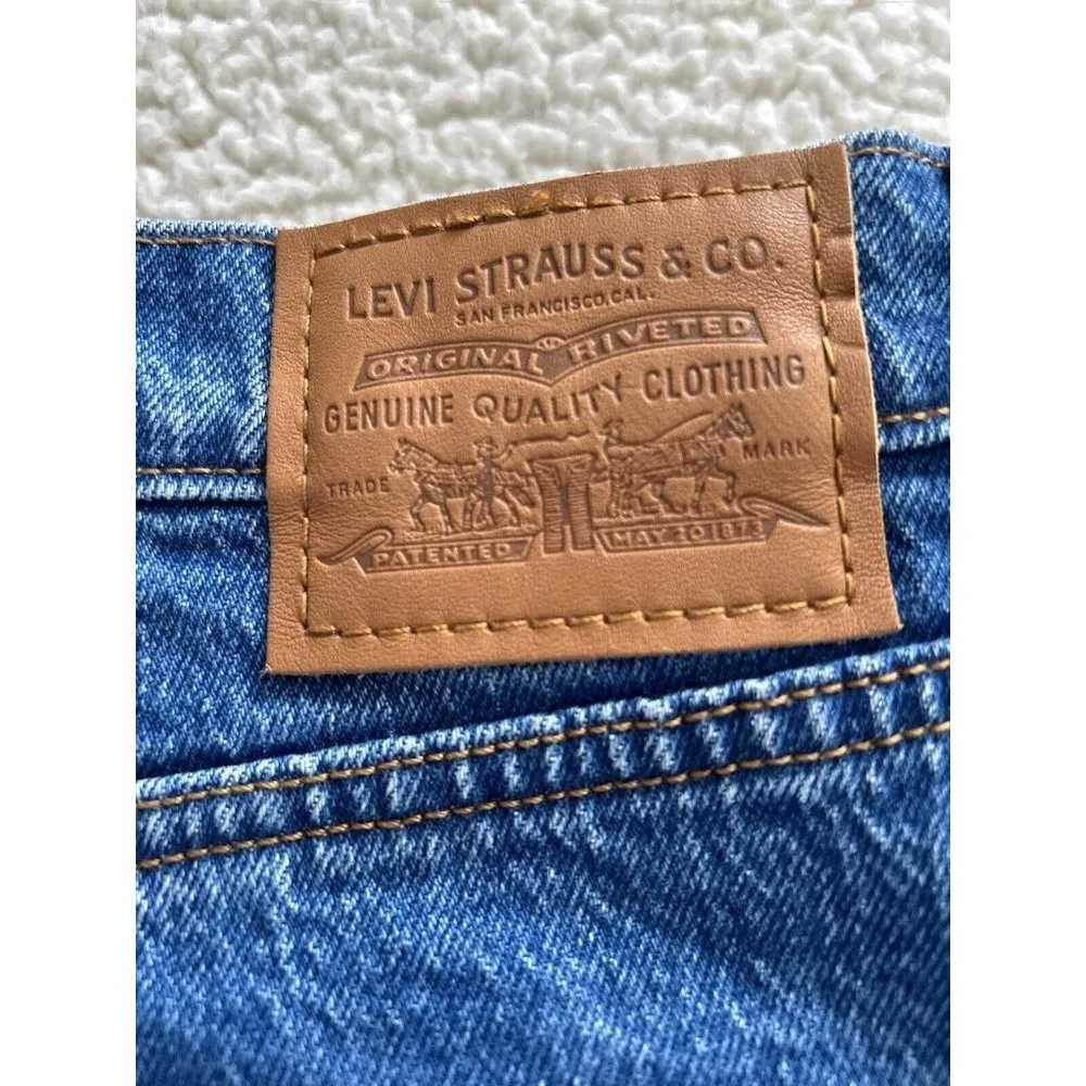 LEVI Strauss Co Rib Cage Straight Leg Distressed Cropped Ankle Blue Jeans 32/27 - Image 7